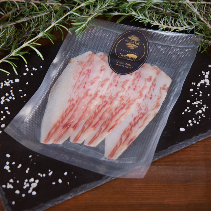 Guanciale stagionato biologico affettato - immagine 2